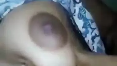 Super hot look Desi school girl showing her boobs and juicy pussy