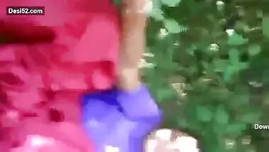 Bhabi Having Sex Outdoor