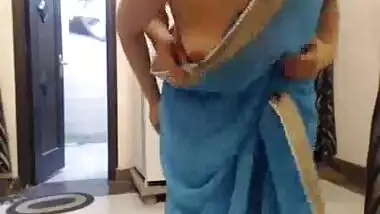 Desi couples cam sex video of hot pervert couple