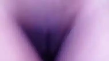 Teen Kerala girl showing her naked body for first time