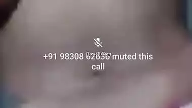 Today Exclusive-village Girl Showing Her Boob On Video Call Part 2