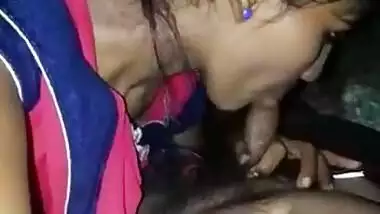Desi Hot Village bhabhi blowjob