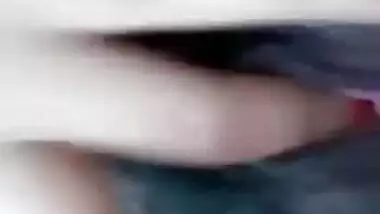 Super Sexy Look Desi Girl Record Her Fingering Selfie