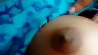 Indian nude girl from Hyderabad shows her big boobs