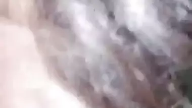 Owner records his maid’s blowjob MMS while sucking his dick