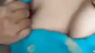 Pressing her boobs sexy bhabi