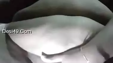 Today Exclusive- Desi Bhabhi Showing Her Big Boobs And Wet Pussy