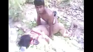 Village Girl Hardcore Outdoor Fucking New MMS Scandal