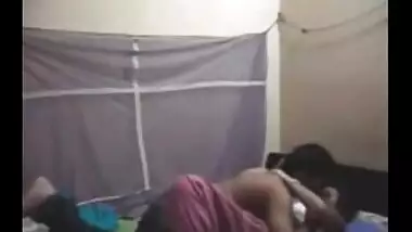 Indian porn tube of sexy figure hostel girl fucked by senior student