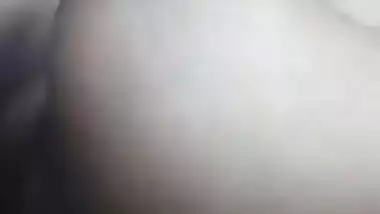 Sexy desi solo nude MMS