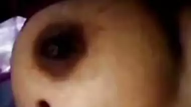 Desi Girl Playing With Boobs