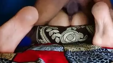 Desi Devar bhabhi fucking in the night. when they were alone.