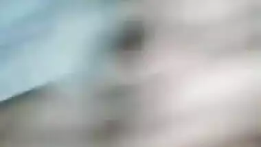 Desi CUTE Girl fucked by Boyfriend in Hotel.