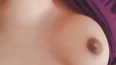 Sexy Girl Showing Her Boobs And Pussy 2 Videos Part 2