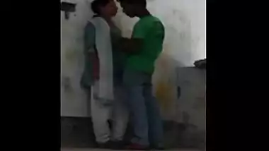 Indian sex clip of desi college student making love with lover mms