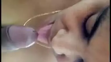 Desi teen sucking sex video