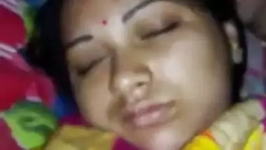 Sleeping Desi wife assets exposed by pervert husband