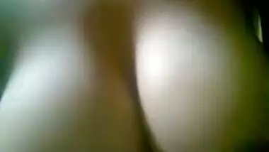 Punjabi girlfriend gives blowjob to her buddy and fucks him hard