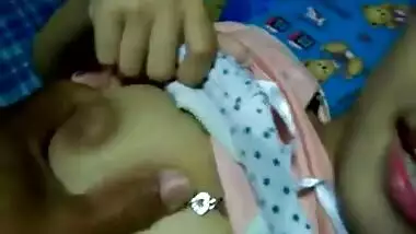 Birthday sex episode of a hot aunty with her lover