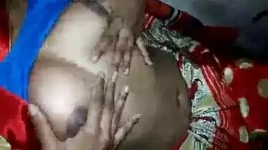 Indian Saree sex girl video goes viral online