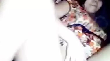 Big ass Muslim girl flaunting her lower body parts