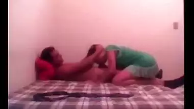 Beautiful office slut pleases her boss with a nice blowjob