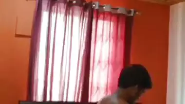 Couple gets drenched in sweat after a hard desi chudai