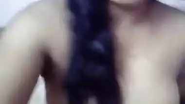 Sexy Desi chubby gal stripteasing nude MMS selfie video