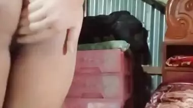 Today Exclusive -cute Village Girl Shows Her Boobs And Pussy Part 1