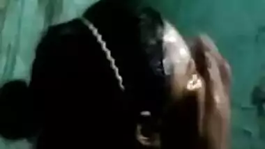 Paki Big booby Girl Pressing Boobs