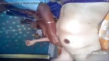 Nice Boobs Massage Of Tourist By Mature Bengali Aunty