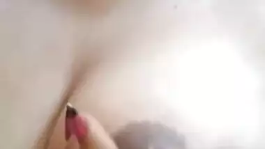 Sexy village bhabhi pressing her boobs