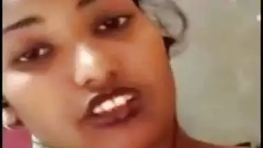 Horny Desi Girl Pussy Fingering On VideoCall