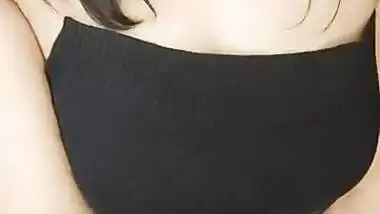Sexy Cute Girl Teasing In Tango Live