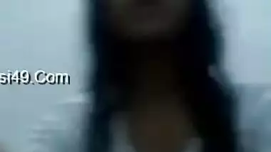 Teen Desi cutie makes XXX video showing off her big bouncing tits