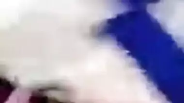 Desi video call bhabhi showing boobs and pussy