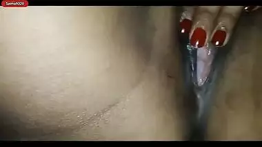 Desi aunty hot pussy fingering