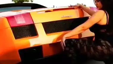 Miss Diamond Doll & Her Sexxxy Ass!