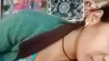 Local Desi Randi Blowjob To A Truck Driver MMS