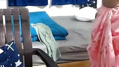 Huge Boobs - Desi Tamil Aunty Anjali Hot Boobs And Huge Ass