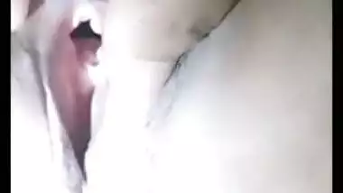 Horny babe tango show