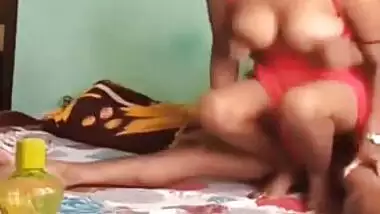 MMS homemade porn of Desi wife who is penetrated by obedient XXX lover