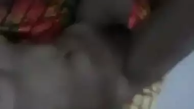 Nude selfie of a desi girl who wants to invite her lover for sex