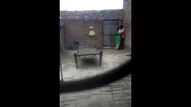Desi village teen girl’s outdoor romance with cousin