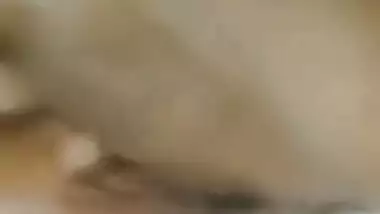 Sexy Lankan Girl Showing Boobs And Pussy
