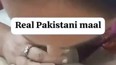 Real Pakistani mature aunty sex and viral blowjob