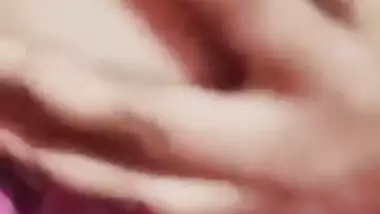 Sexy Desi Girl Showing Her Boobs and Pussy Part