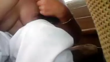 Paki couple sex in car part 2