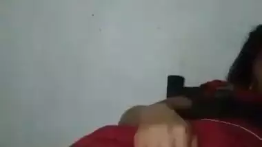 Desi bhabi show her sexy pussy
